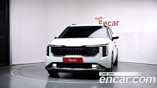 Kia Canival 2025 — photo 3