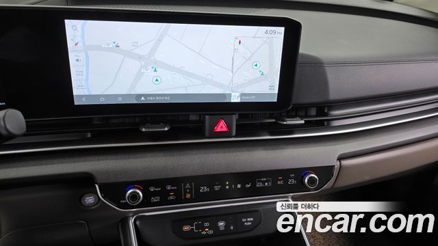 Kia Canival 2025 — photo 19