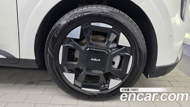 Kia Canival 2025 — photo 7