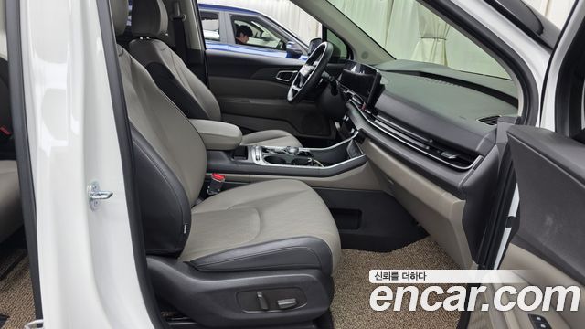 Kia Canival 2025 — photo 16