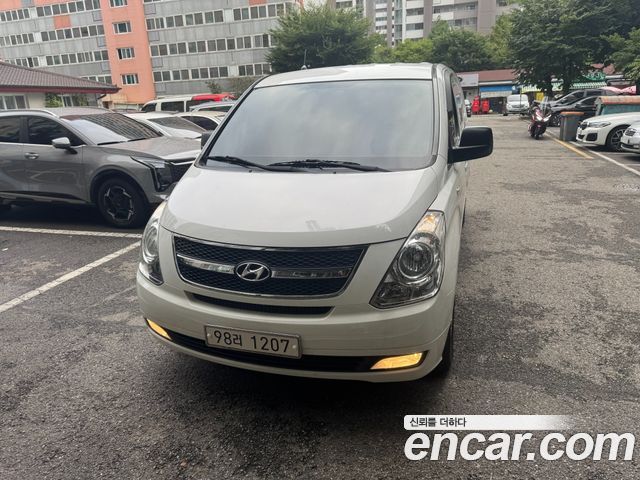 Hyundai Starex 2012 — photo 2