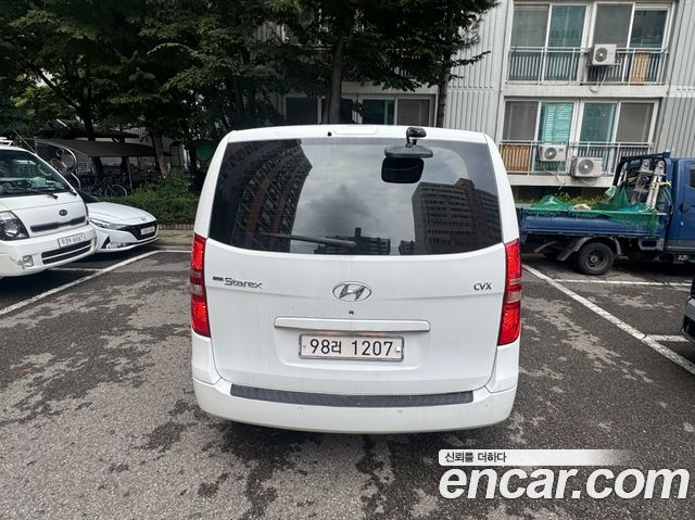 Hyundai Starex 2012 — photo 3