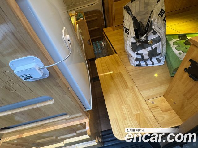 Hyundai Starex 2012 — photo 7