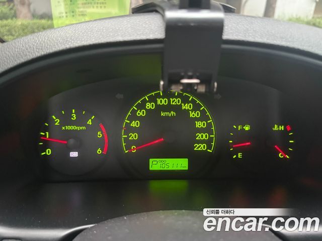 Hyundai Starex 2012 — photo 13