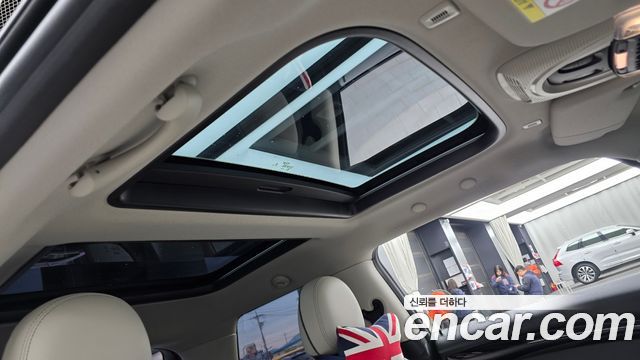 Mini Cooper 2020 — photo 22