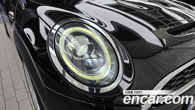 Mini Cooper 2020 — photo 8