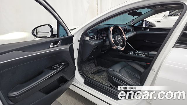 Kia K5 2020 — photo 13