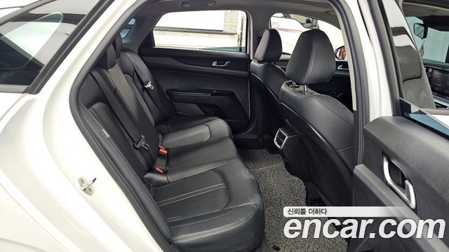 Kia K5 2020 — photo 18