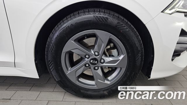 Kia K5 2020 — photo 7