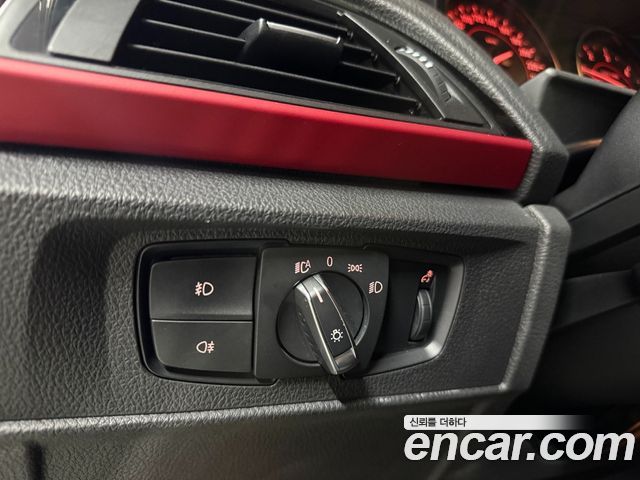 BMW 1-Series 2017 — photo 15