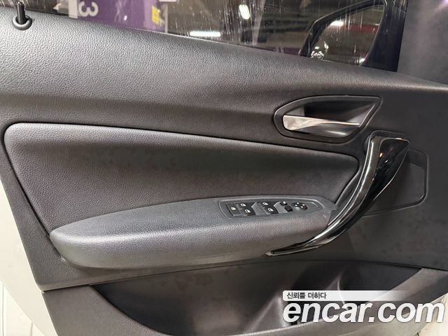 BMW 1-Series 2017 — photo 19