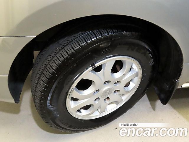 Hyundai Starex 2015 — photo 17