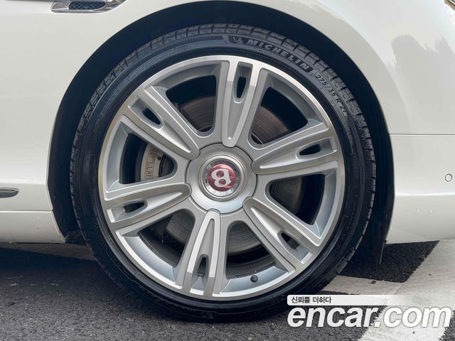 Bentley Continental 2016 — photo 5