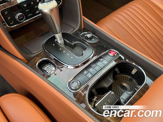 Bentley Continental 2016 — photo 7