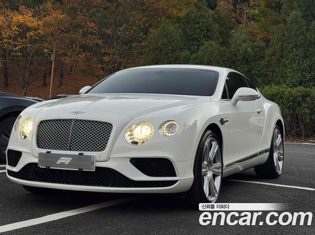 Bentley Continental 2016 — photo 16