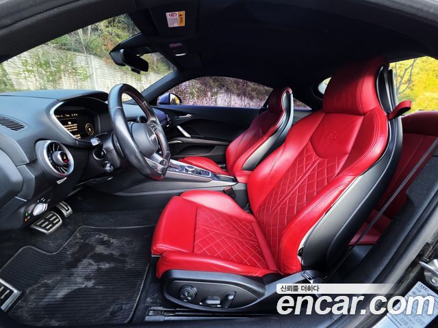 Audi TTS 2016 — photo 9