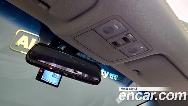 Kia K3 2013 — photo 13
