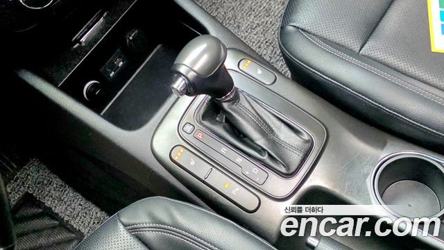 Kia K3 2013 — photo 14