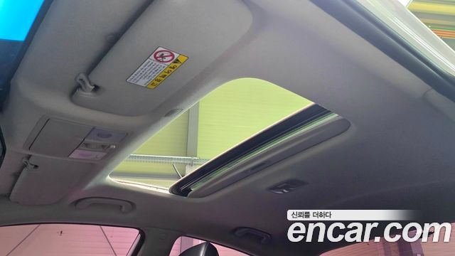 Kia K3 2013 — photo 17