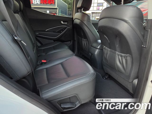 Hyundai Santafe 2016 — photo 10