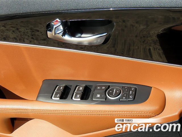 Kia Sorento 2019 — photo 13