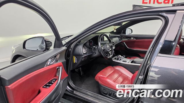 Kia Stinger 2018 — photo 10