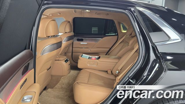 Genesis G90 2022 — photo 12