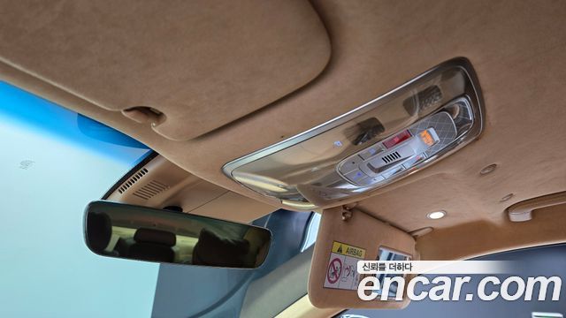 Genesis G90 2022 — photo 19