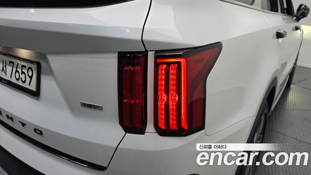 Kia Sorento 2022 — photo 9