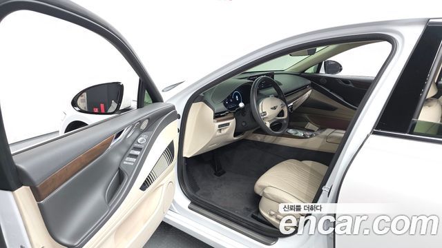 Genesis G80 2022 — photo 10