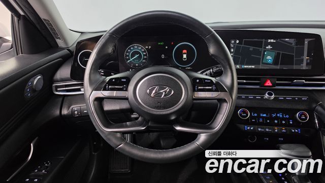 Hyundai AVANTE 2021 — photo 19