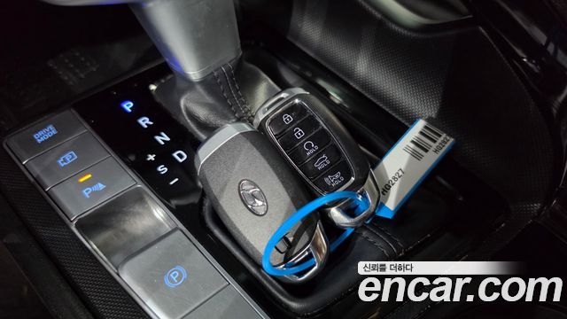 Hyundai AVANTE 2021 — photo 21