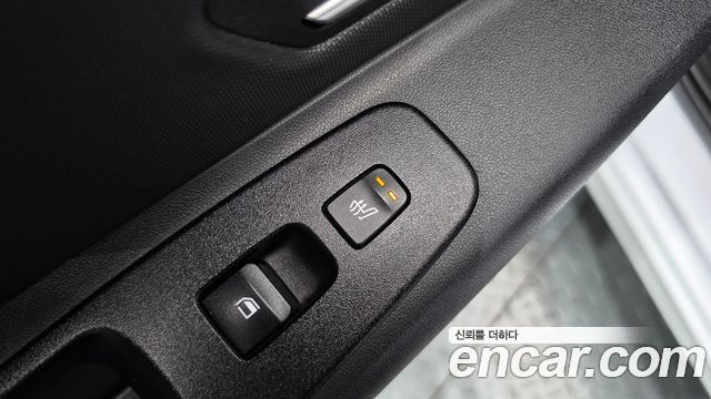 Hyundai AVANTE 2021 — photo 25
