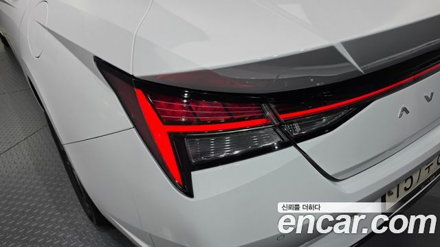 Hyundai AVANTE 2021 — photo 9