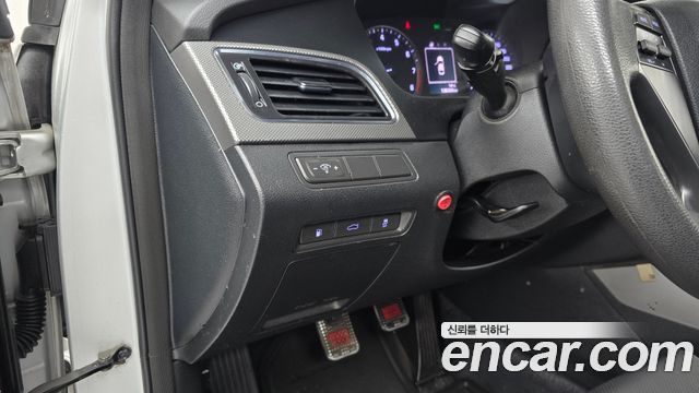 Hyundai Sonata 2015 — photo 18