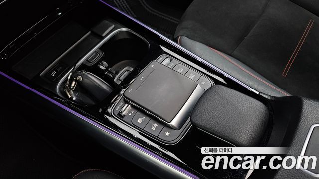 Mercedes-Benz GLA-Class 2022 — photo 26