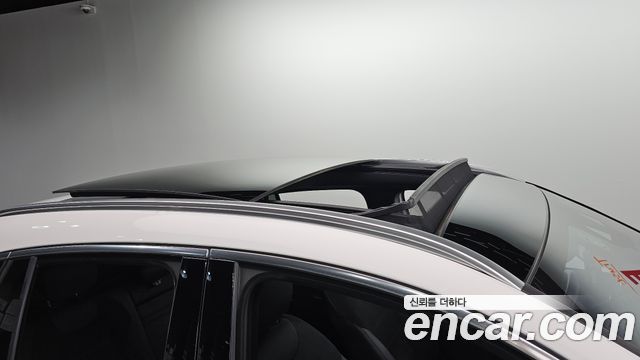 Mercedes-Benz GLA-Class 2022 — photo 30