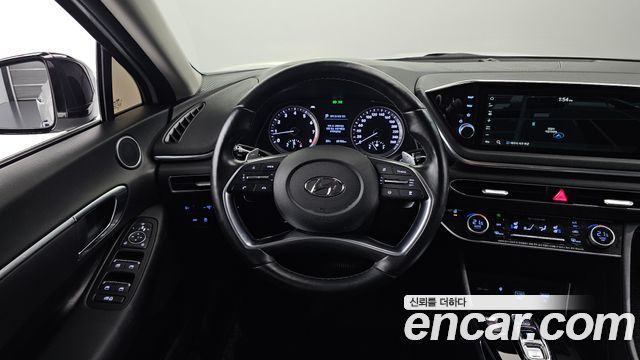 Hyundai Sonata 2020 — photo 18