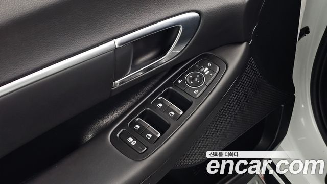 Hyundai Sonata 2020 — photo 26