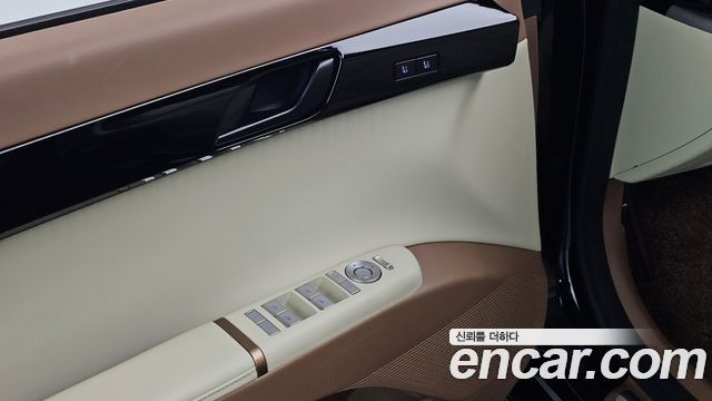 Hyundai Grandeur 2025 — photo 24