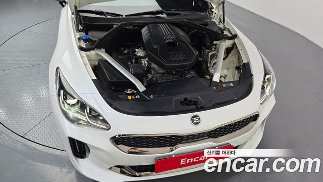 Kia Stinger 2019 — photo 6
