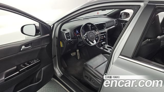 Kia Sportage 2019 — photo 11