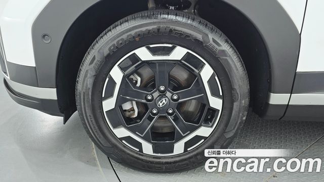 Hyundai Santafe 2025 — photo 5