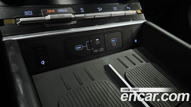 Hyundai Santafe 2025 — photo 19