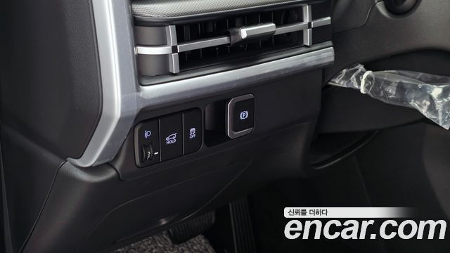 Hyundai Santafe 2025 — photo 27