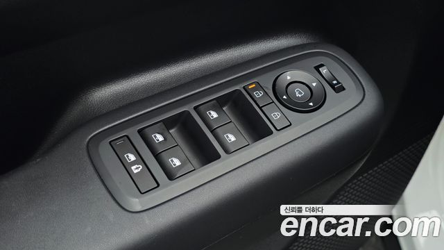 Hyundai Santafe 2025 — photo 29