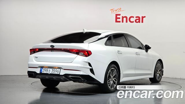 Kia K5 2021 — photo 2