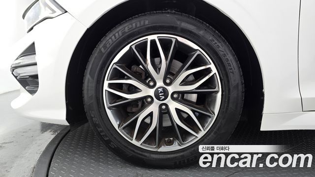 Kia K5 2021 — photo 5