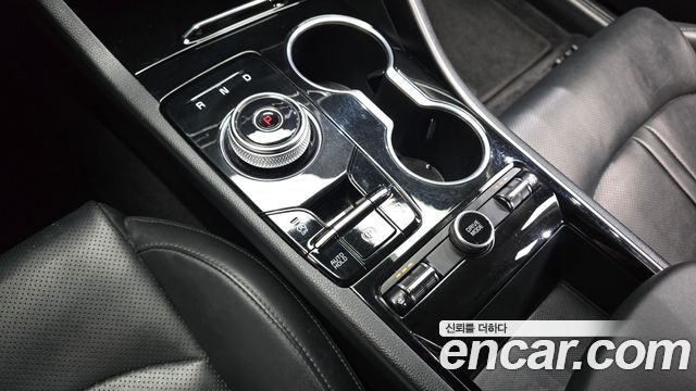 Kia K5 2021 — photo 9