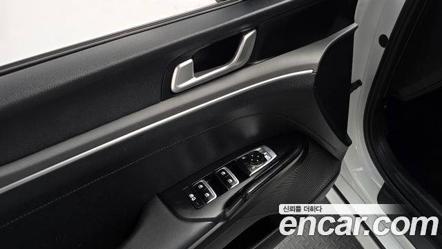 Kia K5 2021 — photo 17